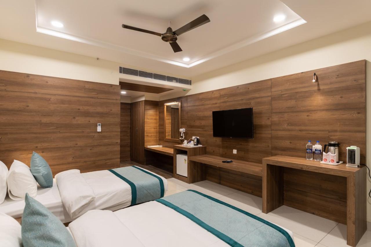 Hotel Highway King Bilaspur Manesar Dış mekan fotoğraf